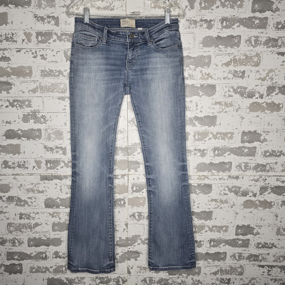 BKE Stella Jeans Womens 26R Bootcut Light Blue Whiskered Denim Wash Stretch